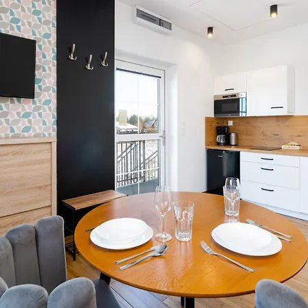 דירה Wonder - Halo Karkonosze Z Ogrodem, Sezonowym Basenem, Placem Zabaw I Widokiem Na Sniezke - Zlokalizowane Blisko Karpacza *