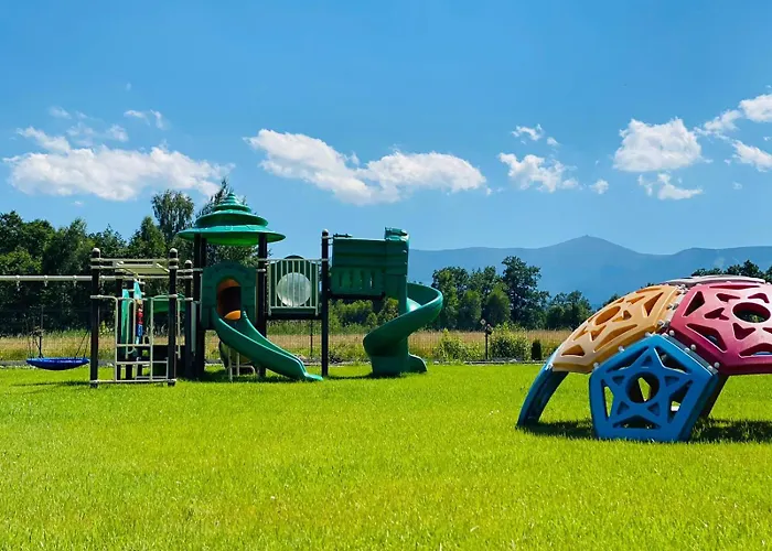 Wonder - Halo Karkonosze Z Ogrodem, Sezonowym Basenem, Placem Zabaw I Widokiem Na Sniezke - Zlokalizowane Blisko Karpacza Mysłakowice